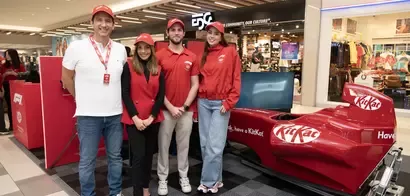   ¡KITKAT® Acelera en Ecuador como el Chocolate Oficial de la Fórmula 1®!