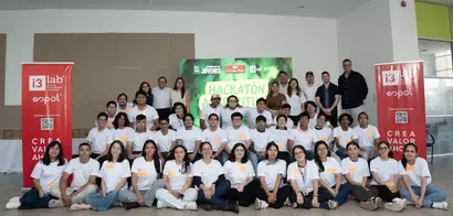 Foto Oficial Cierre de Hackathón