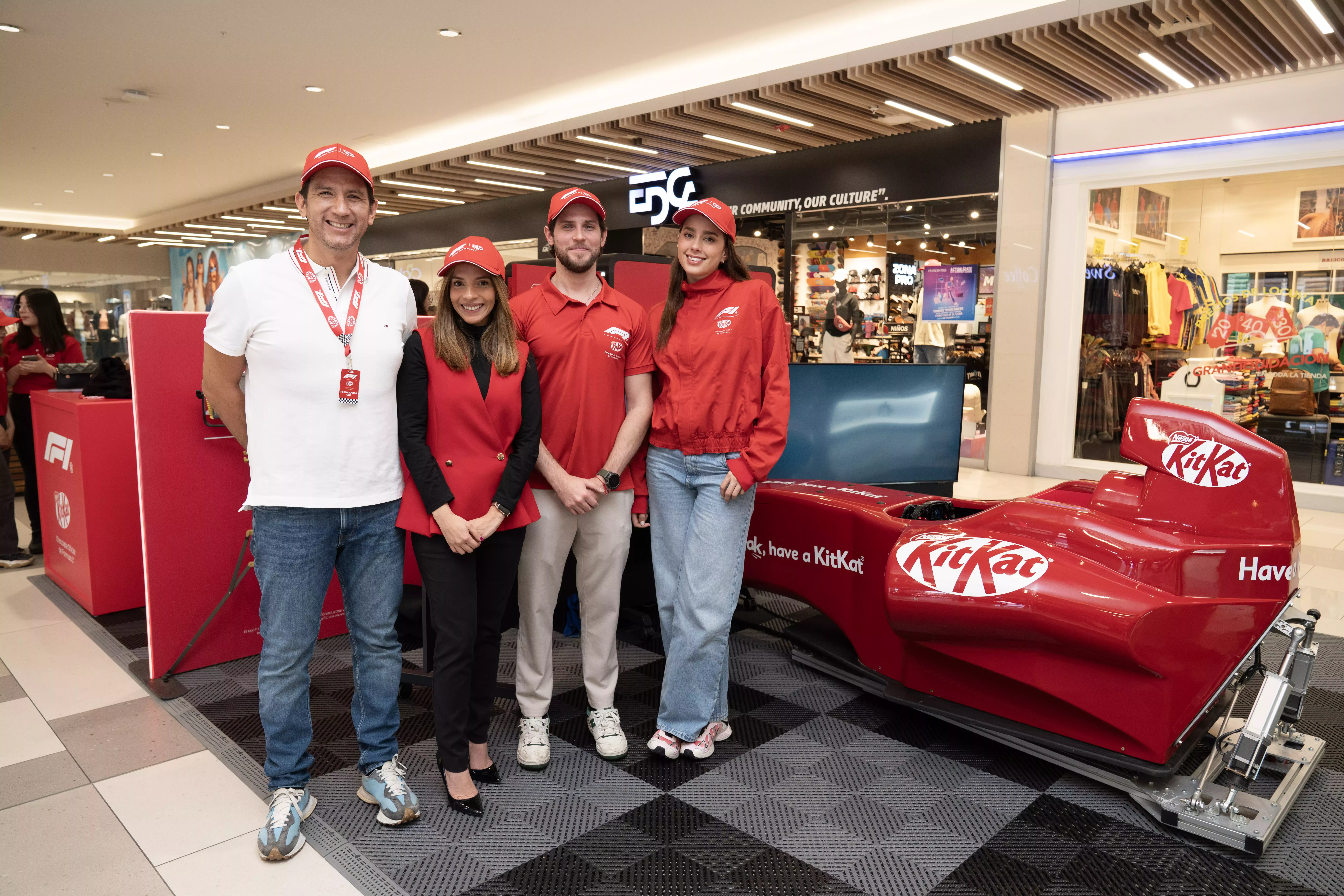 ¡KITKAT® Acelera en Ecuador como el Chocolate Oficial de la Fórmula 1®!